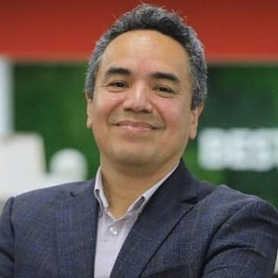 Mauricio Hernandez, VP, Applications Development & Integrations at SRS Distribution Inc.